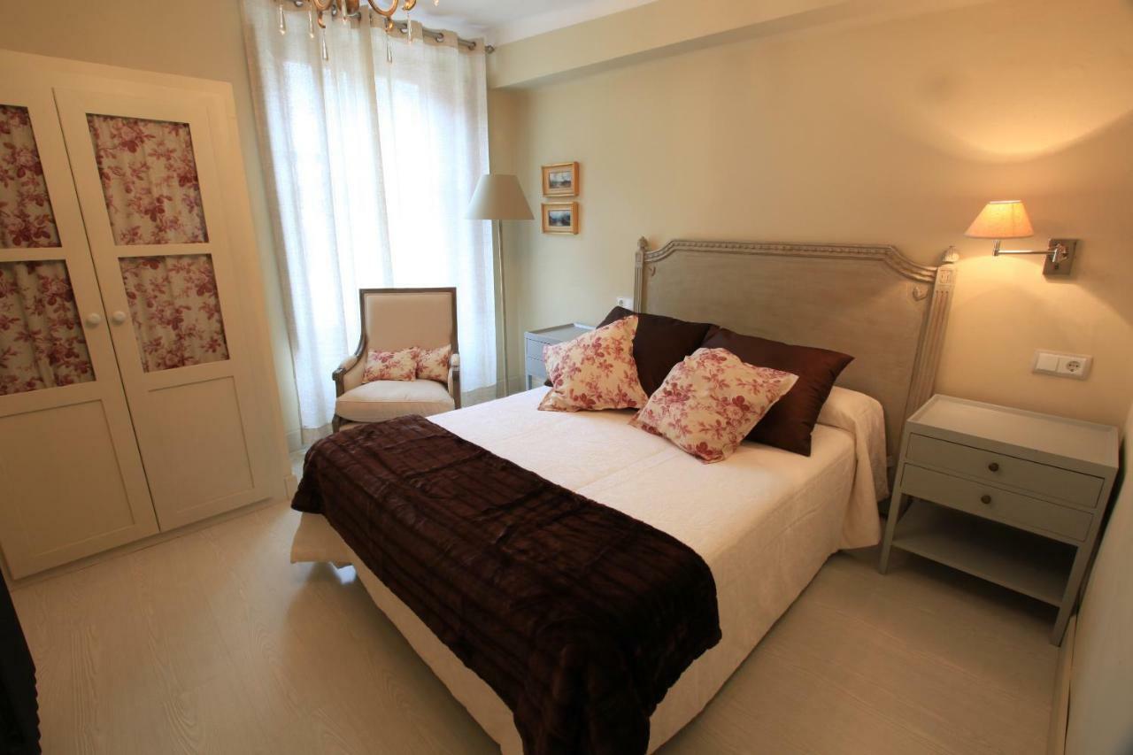 Hotel Poldo La Guingueta D'Aneu Eksteriør billede