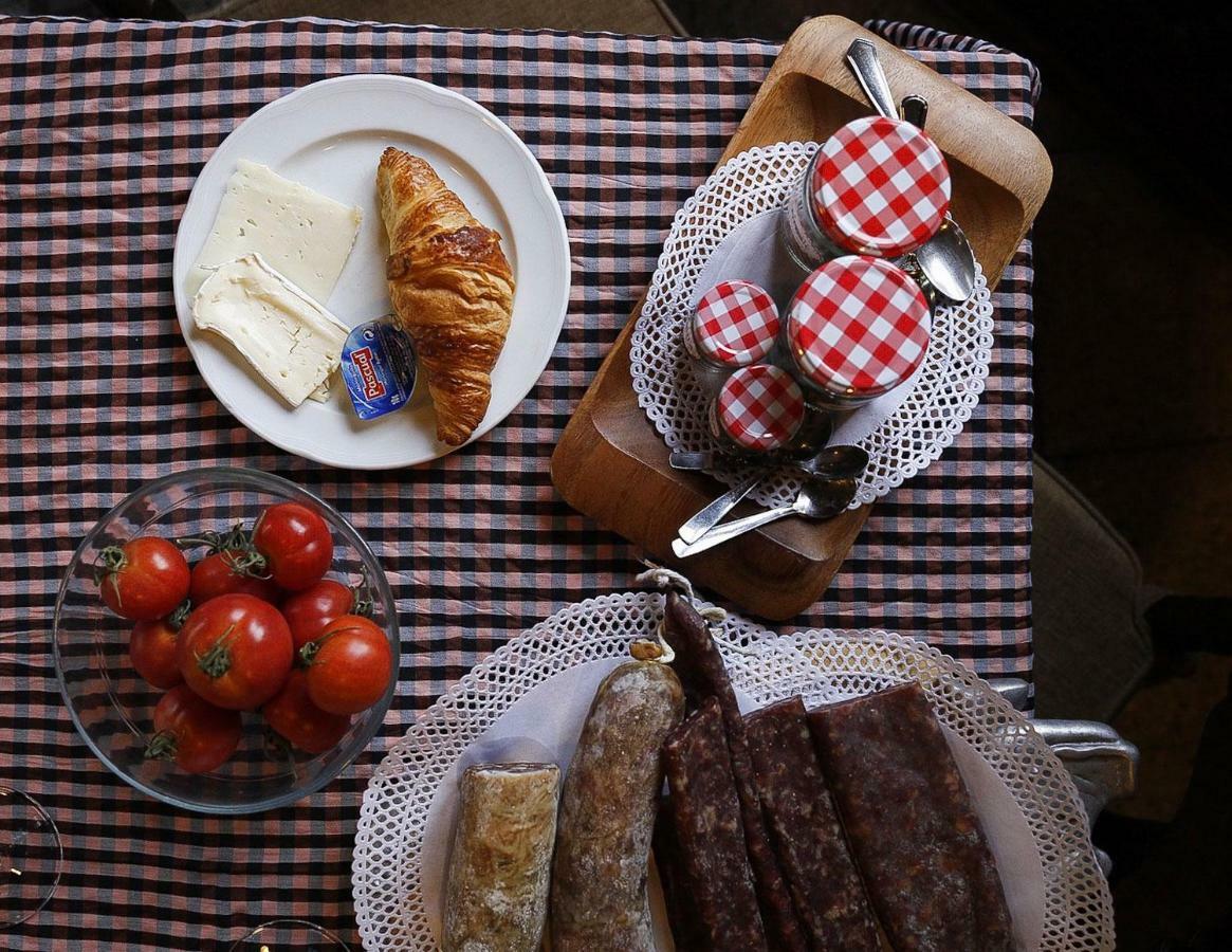 Hotel Poldo La Guingueta D'Aneu Eksteriør billede